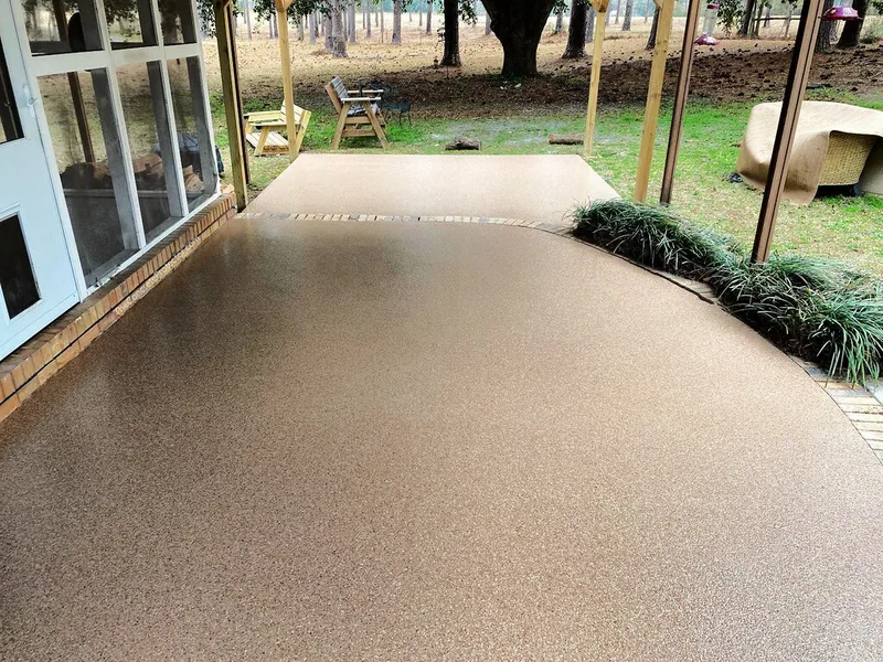 Flake coating on a patio